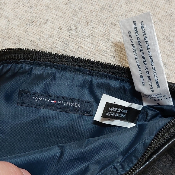 WilsonsLeather/TommyHilfiger/Bath&Body Works Bags - Picture 3 of 11